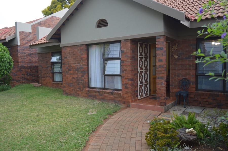 3 Bedroom Property for Sale in Flamwood North West